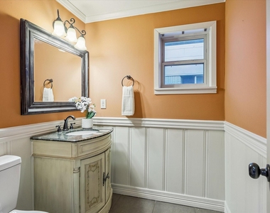 9813 Pine Lake Drive - Photo Thumbnail 11