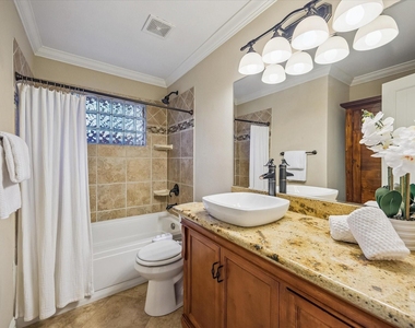 9813 Pine Lake Drive - Photo Thumbnail 16
