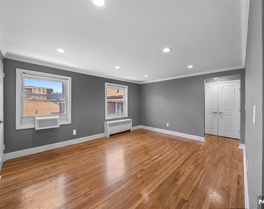2205 Center - Photo Thumbnail 1