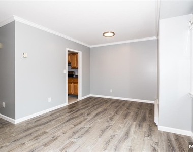 190 Park - Photo Thumbnail 10