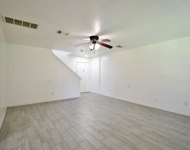 21618 Misty Fall Lane - Photo Thumbnail 3