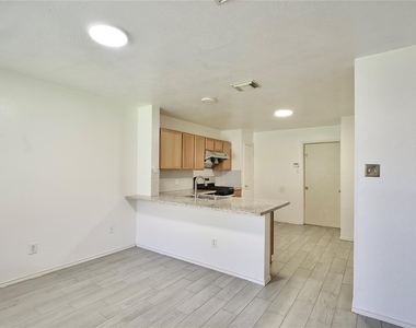 21618 Misty Fall Lane - Photo Thumbnail 7