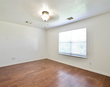 21618 Misty Fall Lane - Photo Thumbnail 15