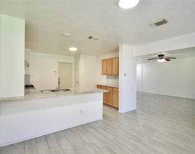 21618 Misty Fall Lane - Photo Thumbnail 9