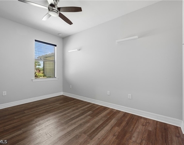 8010 Helena Court - Photo Thumbnail 10