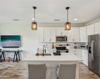 26391 Bonita Fairways Boulevard - Photo Thumbnail 3