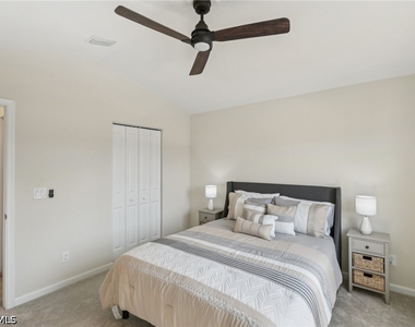 26391 Bonita Fairways Boulevard - Photo Thumbnail 9
