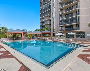 6075 Pelican Bay Boulevard - Photo Thumbnail 16