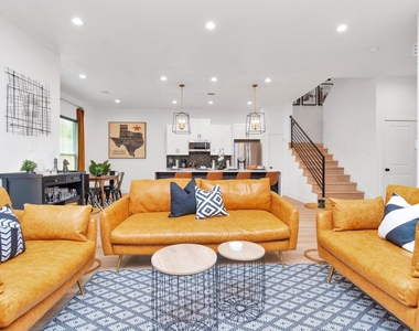 5308 Denmark Street - Photo Thumbnail 5