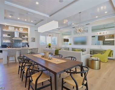 675 2nd Street S - Photo Thumbnail 5