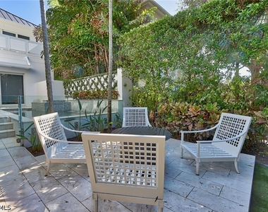 675 2nd Street S - Photo Thumbnail 37