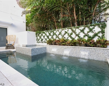 675 2nd Street S - Photo Thumbnail 36