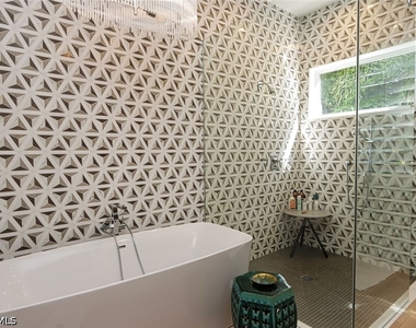 675 2nd Street S - Photo Thumbnail 13