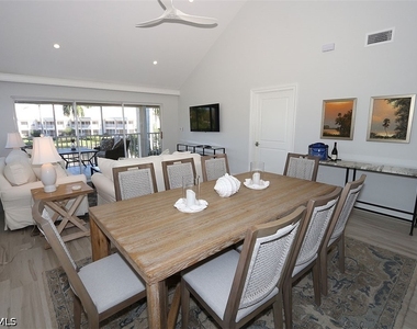 6131 Pelican Bay Boulevard - Photo Thumbnail 6