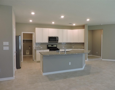 1102 Upton Court - Photo Thumbnail 9