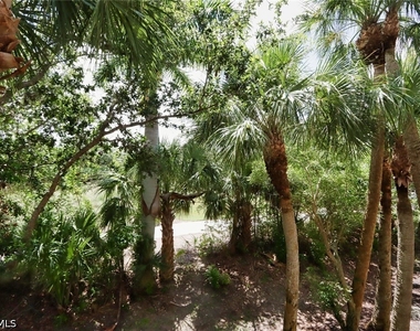 2868 Tiburon Boulevard E - Photo Thumbnail 28