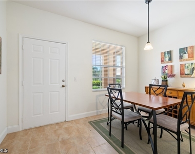 757 Wiggins Lake Drive - Photo Thumbnail 3