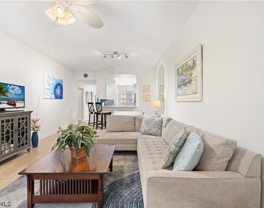 757 Wiggins Lake Drive - Photo Thumbnail 14