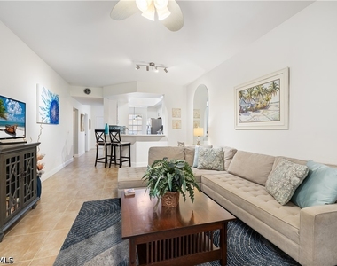 757 Wiggins Lake Drive - Photo Thumbnail 13