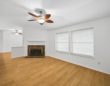 14718 Cypress Green Drive - Photo Thumbnail 16