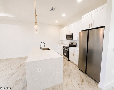 4618 25th Street Sw - Photo Thumbnail 16
