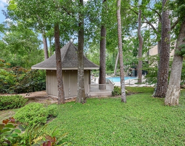 201 Vanderpool Lane - Photo Thumbnail 40
