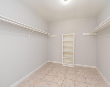 201 Vanderpool Lane - Photo Thumbnail 28
