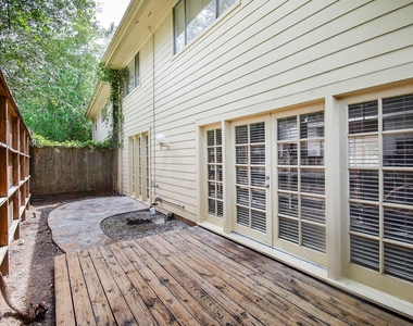 201 Vanderpool Lane - Photo Thumbnail 37