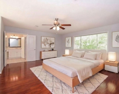 201 Vanderpool Lane - Photo Thumbnail 21