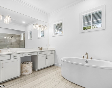 18661 Wildblue Boulevard - Photo Thumbnail 18