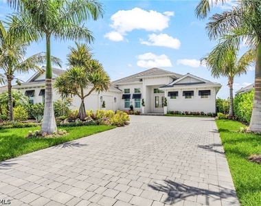 18661 Wildblue Boulevard - Photo Thumbnail 13