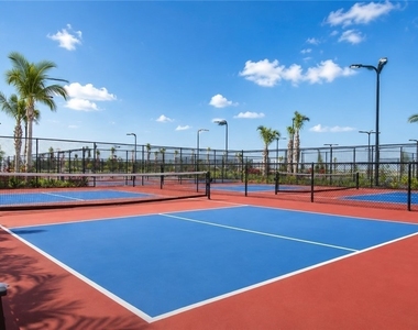 18661 Wildblue Boulevard - Photo Thumbnail 34