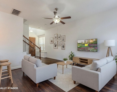 58 Aventura Place - Photo Thumbnail 11