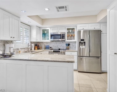 3200 Binnacle Drive - Photo Thumbnail 4
