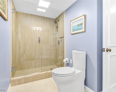 3200 Binnacle Drive - Photo Thumbnail 16