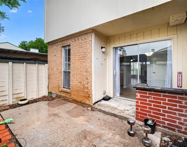 250 El Dorado Boulevard - Photo Thumbnail 31