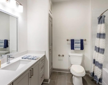 3333 Weslayan Street - Photo Thumbnail 4