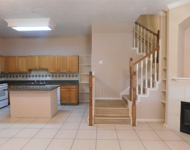 2710 Grants Lake Boulevard - Photo Thumbnail 5
