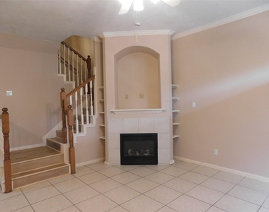 2710 Grants Lake Boulevard - Photo Thumbnail 4