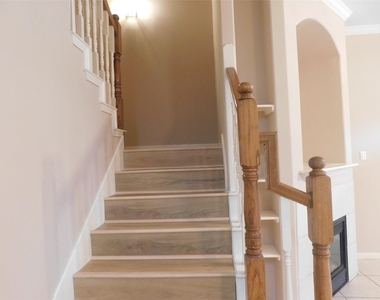2710 Grants Lake Boulevard - Photo Thumbnail 11