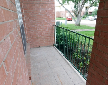 2710 Grants Lake Boulevard - Photo Thumbnail 40