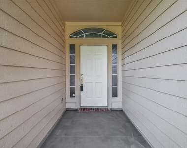 5511 Bear Paw Circle - Photo Thumbnail 3
