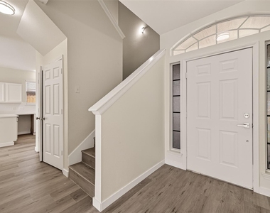 5511 Bear Paw Circle - Photo Thumbnail 4