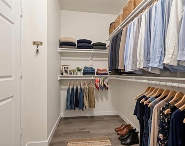 5511 Bear Paw Circle - Photo Thumbnail 24