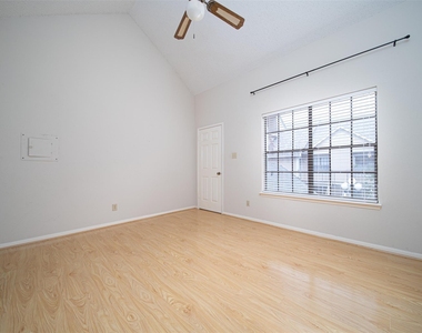 2300 Old Spanish Trail - Photo Thumbnail 7