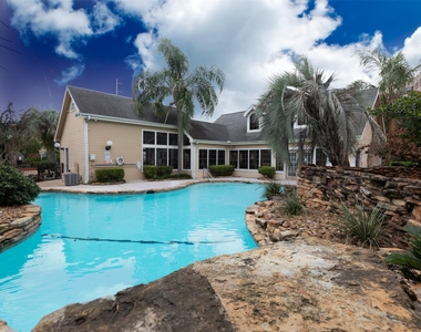 2300 Old Spanish Trail - Photo Thumbnail 21
