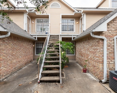 2300 Old Spanish Trail - Photo Thumbnail 5