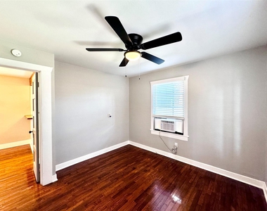 1018 Dunbar Street - Photo Thumbnail 24
