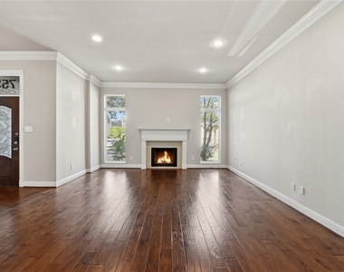 7535 Olympia Drive - Photo Thumbnail 22