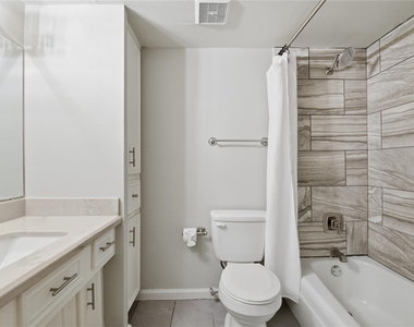 7535 Olympia Drive - Photo Thumbnail 8
